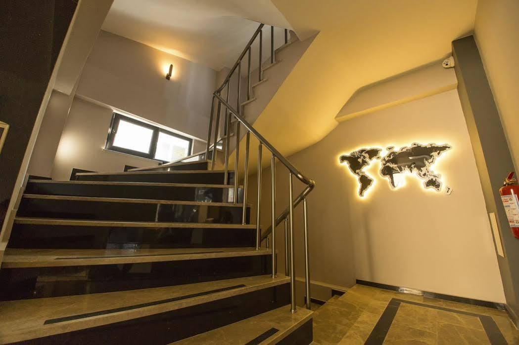 Big Point Plus Hotel Biga Экстерьер фото